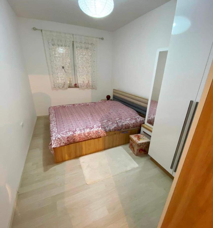 Kosovo Polje 1-Bedroom Apartment Fushe Kosove מראה חיצוני תמונה